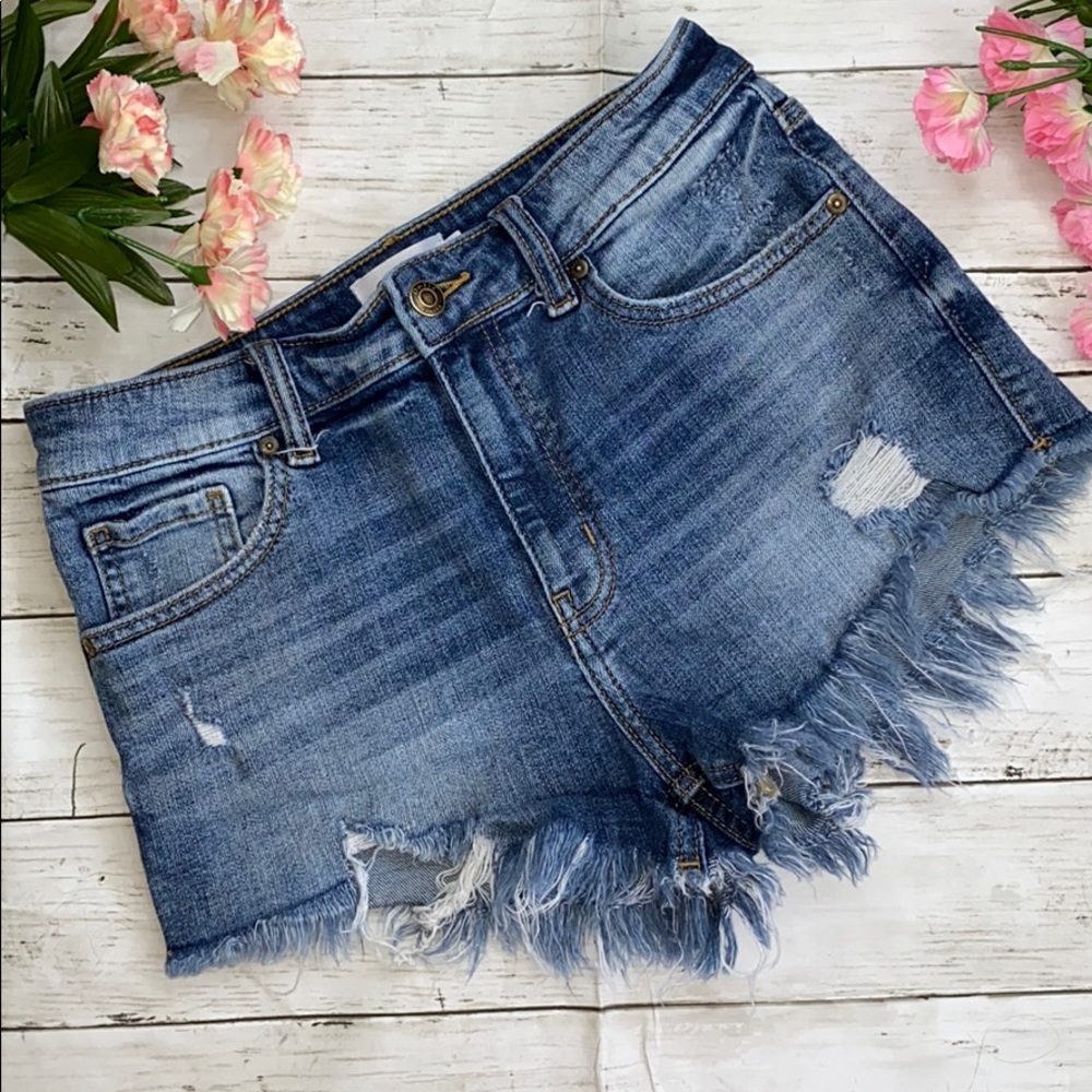 Windsor High Rise High Waister Ripped Jean Shorts
